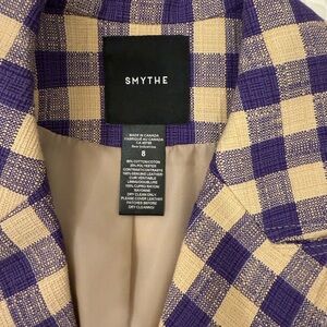 Smythe jacket in size 8
Great condition, never been worn
